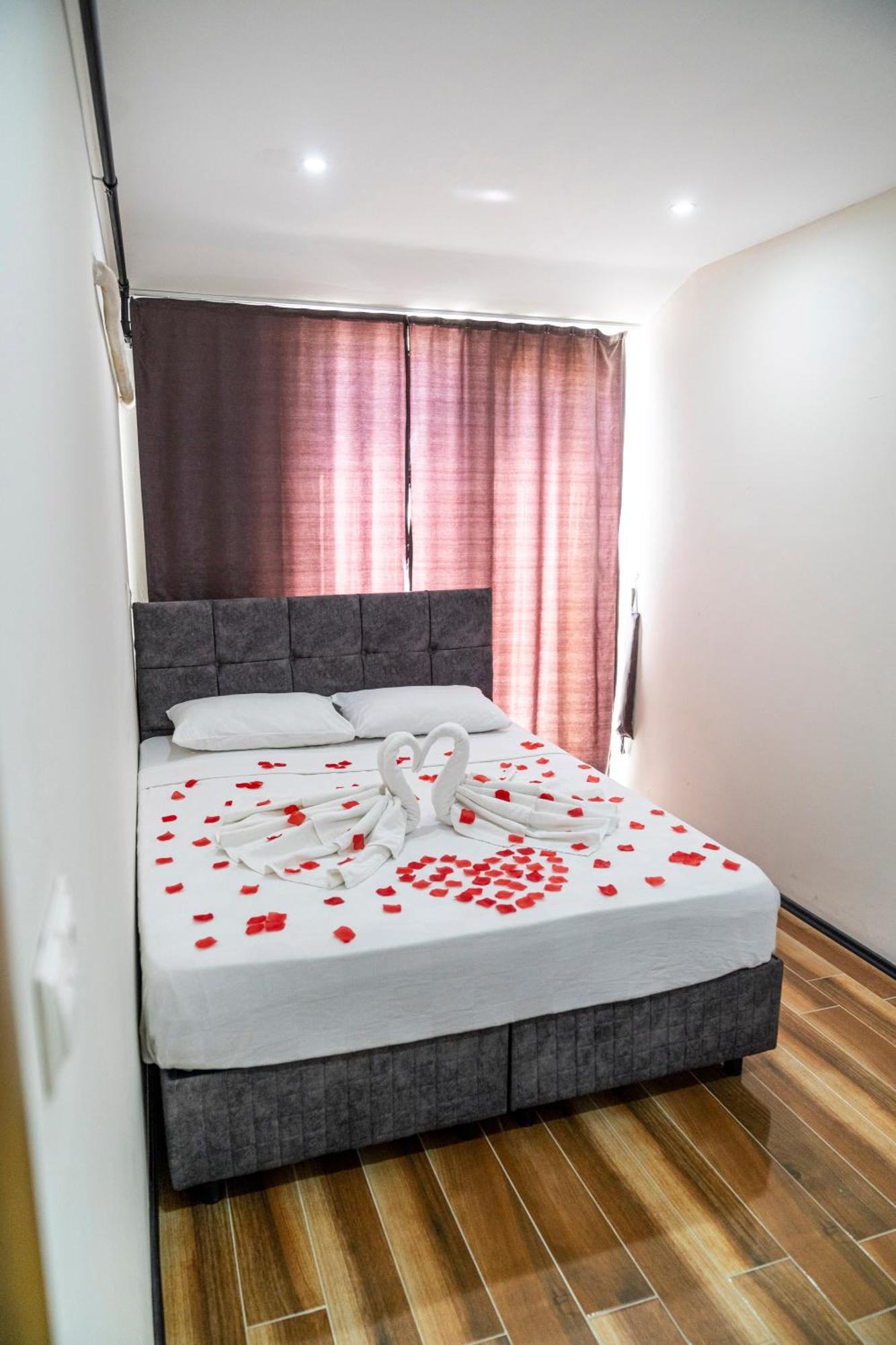 Ayya Suit Hotel Eskihisar Exterior photo